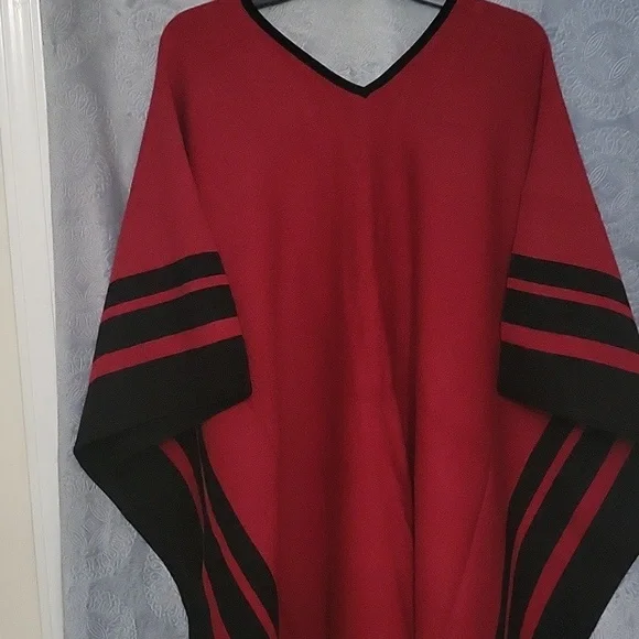 Chico's Stripe Border Ruana Covering Red Allure Pauncho - Picture 6 of 11